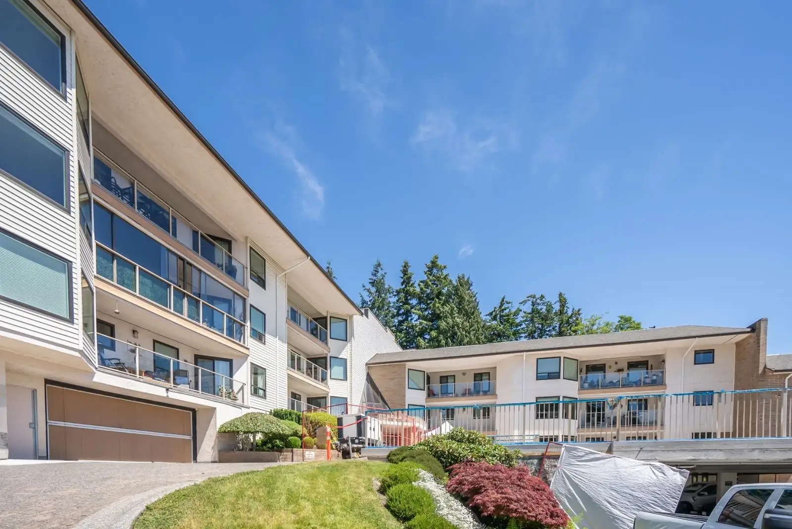 309 1350 VIDAL STREET, White Rock BC V4B 5G6