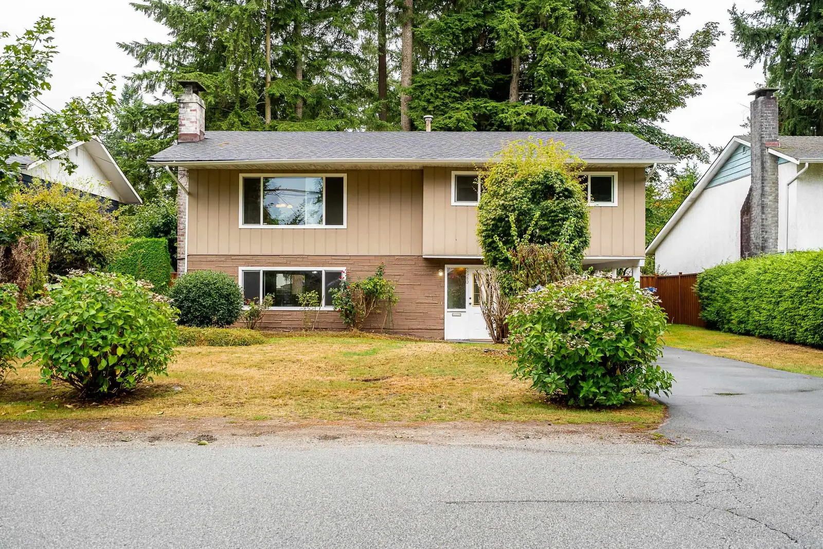 2580 PATRICIA AVENUE, Port Coquitlam BC V3B 2H4