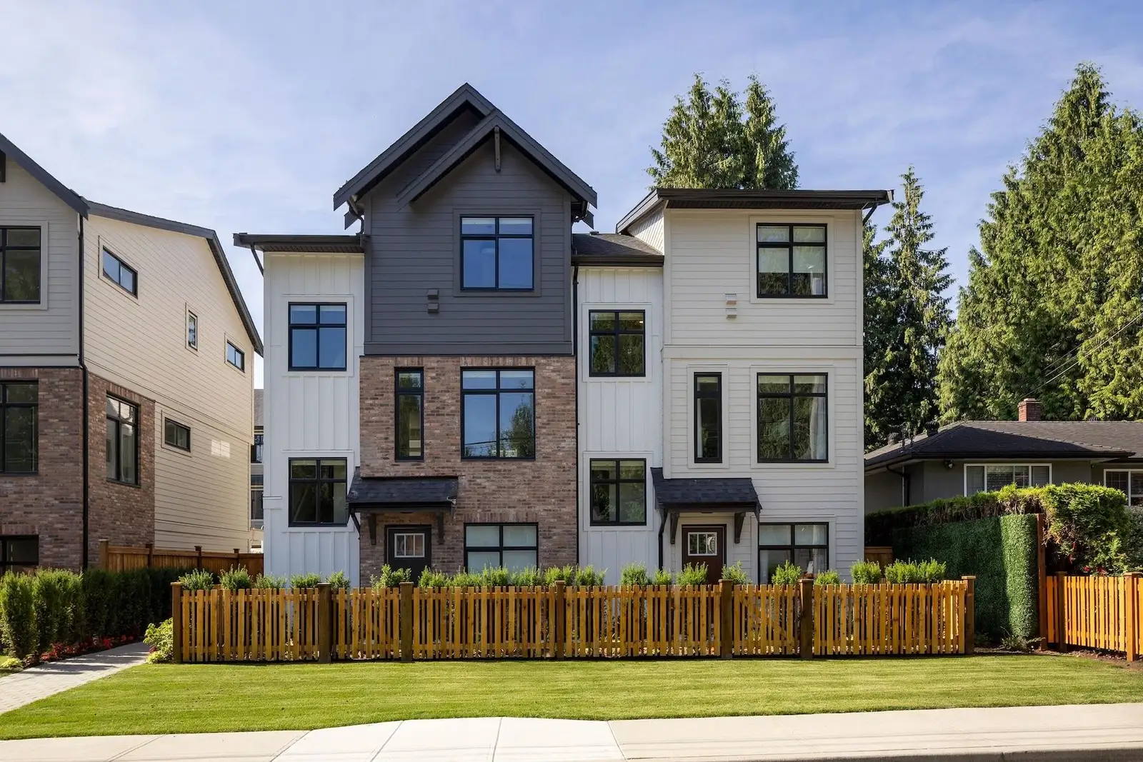 9 2150 RINDALL AVENUE, Port Coquitlam BC V3C 0T8