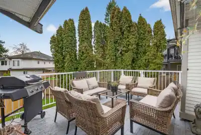 8927 146A STREET, Surrey BC V3R 6Z9