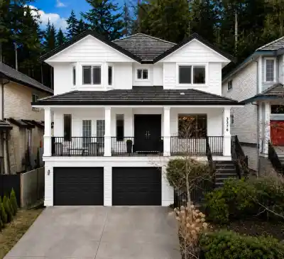 3376 PLATEAU BOULEVARD, Coquitlam BC V3E 3R3