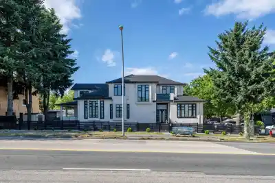 12985 88 AVENUE, Surrey BC V3W 3K2