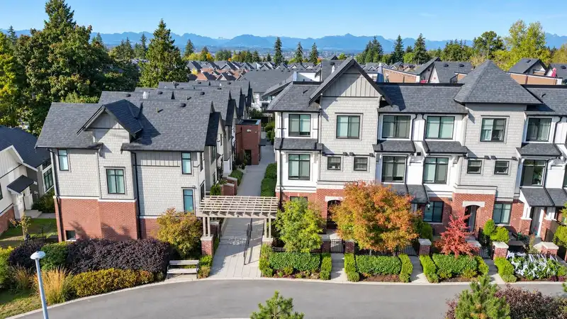 203 16528 24A AVENUE, Surrey