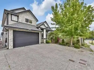 15181 68A AVENUE, Surrey BC V3S 7Y7