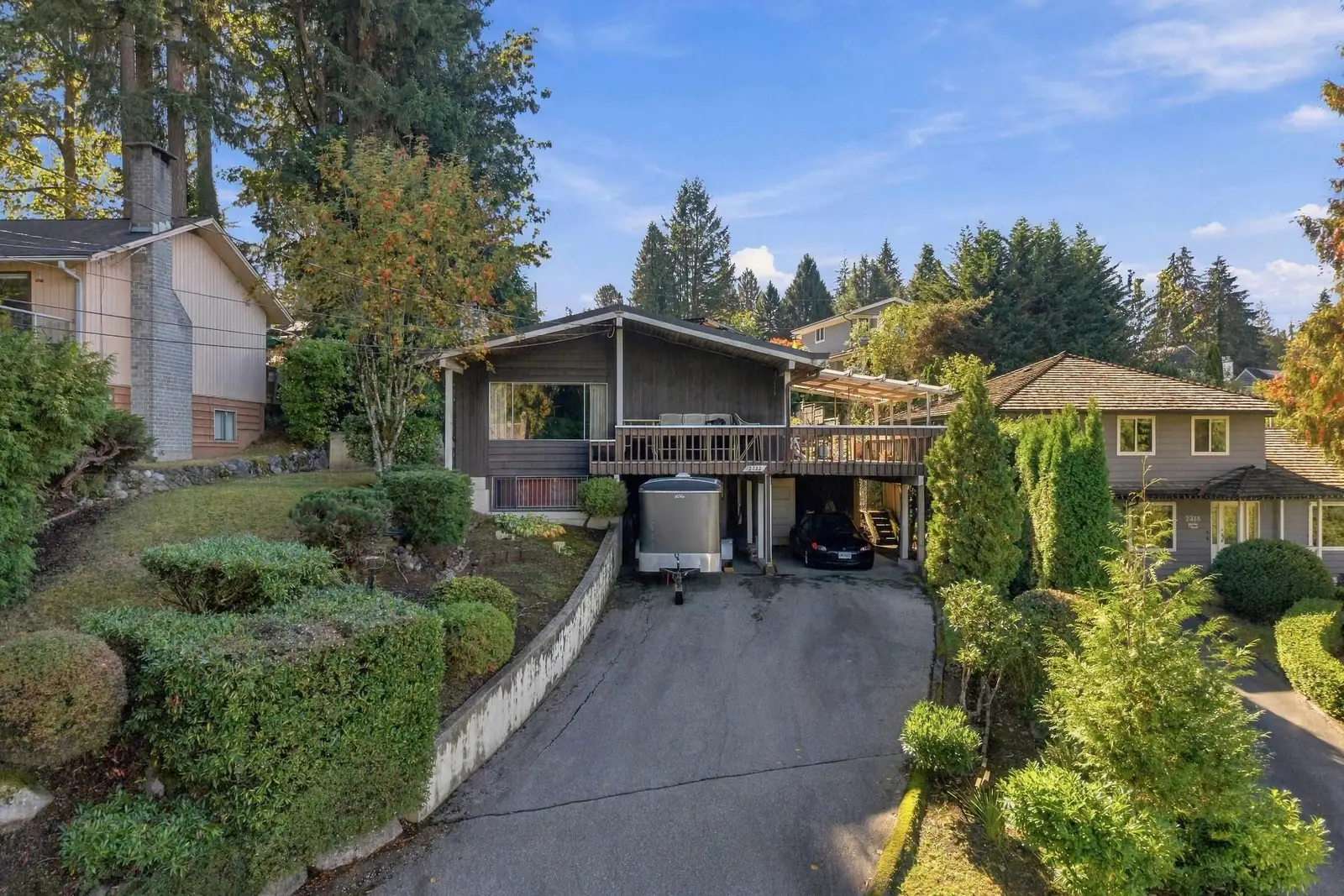 2322 SUMPTER DRIVE, Coquitlam BC V3J 6Y2