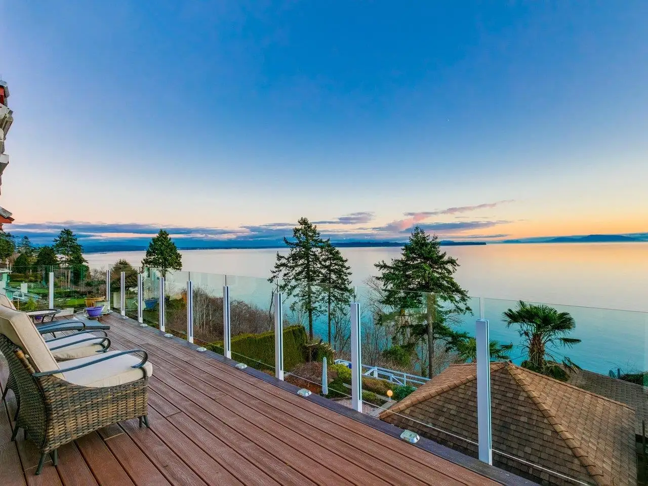 13158 13 AVENUE, Surrey BC V4A 1B8