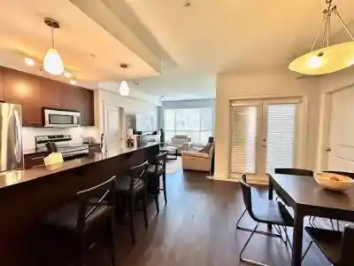 301 2343 ATKINS AVENUE, Port Coquitlam BC V3C 1Y7