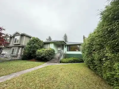 928 E 31ST AVENUE, Vancouver BC V5V 2X4