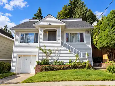 341 BUCHANAN AVENUE, New Westminster BC V3L 3Z3