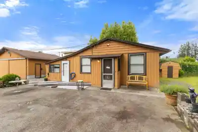 26968 30 AVENUE, Langley BC V4W 2Z9