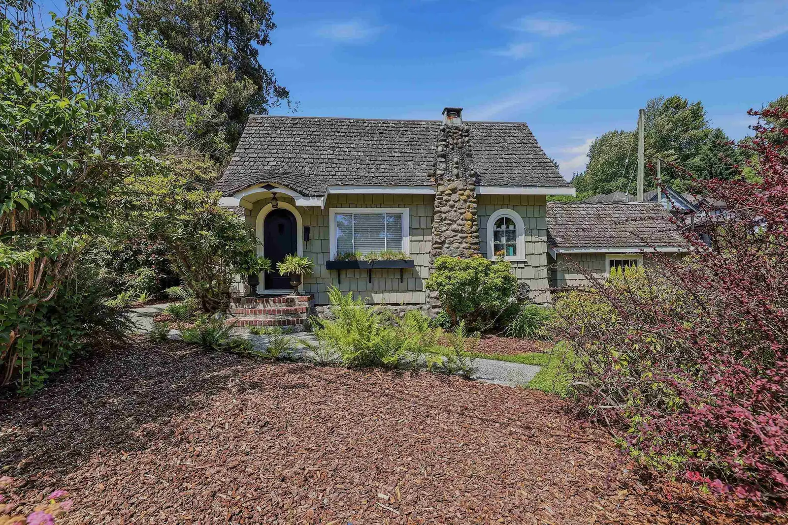 359 IOCO ROAD, Port Moody BC V3H 2V9