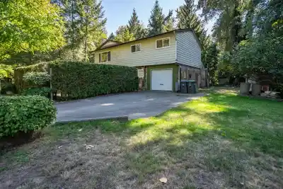 13314 114 AVENUE, Surrey BC V3R 2L3