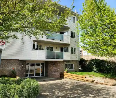 107 11963 223 STREET, Maple Ridge BC V2X 5Y4