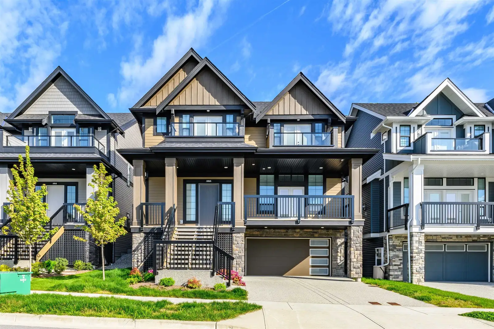 3565 SHEFFIELD AVENUE, Coquitlam BC V3E 0M4