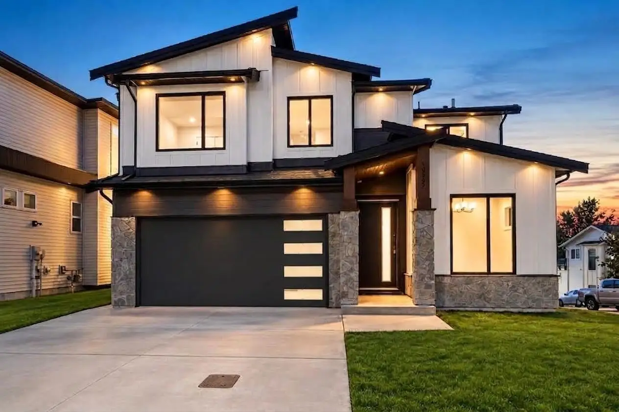 10545 MCVEETY STREET, Maple Ridge BC V2W 0K3