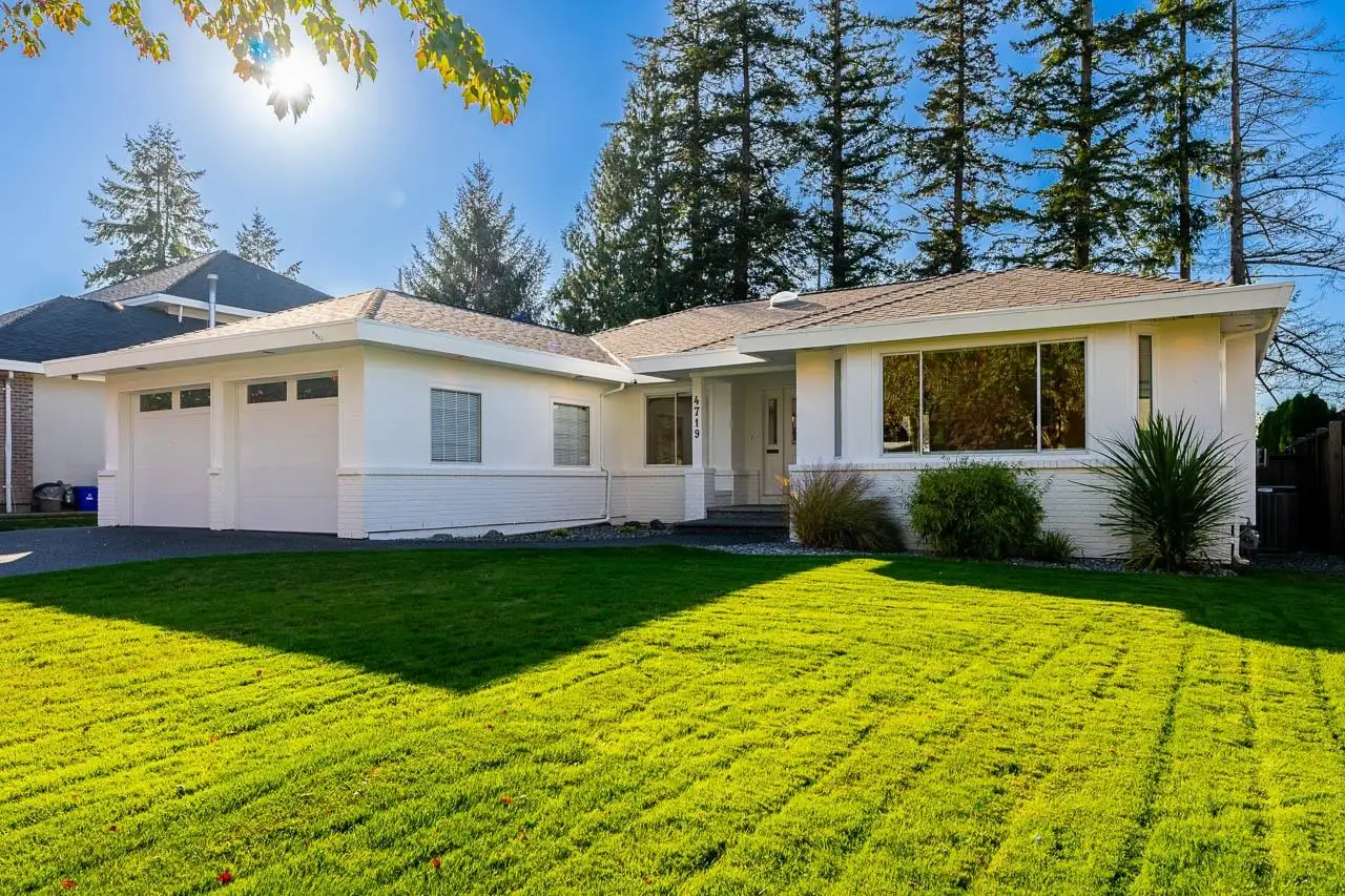 4719 215A STREET, Langley BC V3A 8G8