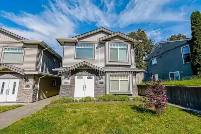 2708 BOUNDARY ROAD, Burnaby BC V5M 3Z6