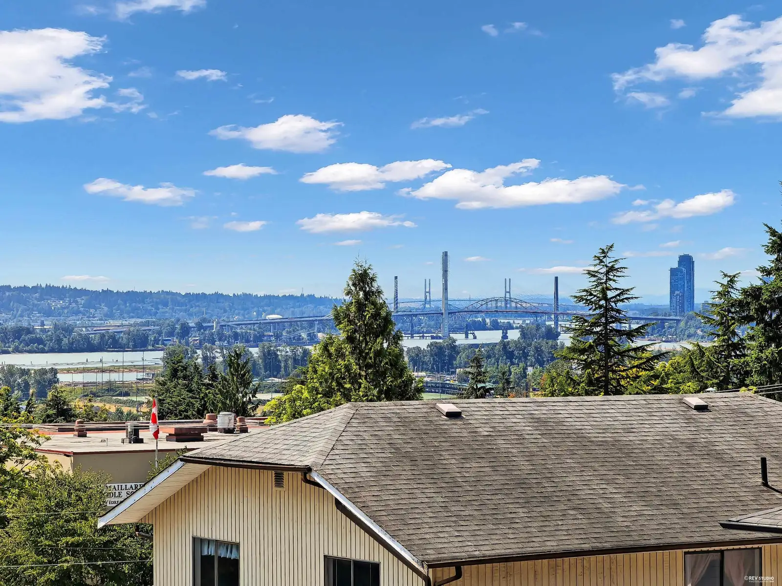 415 GOYER COURT, Coquitlam BC V3K 6A2