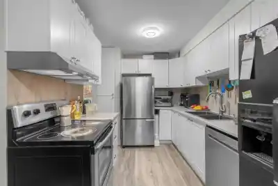 101 515 ELEVENTH STREET, New Westminster BC V3M 4G4