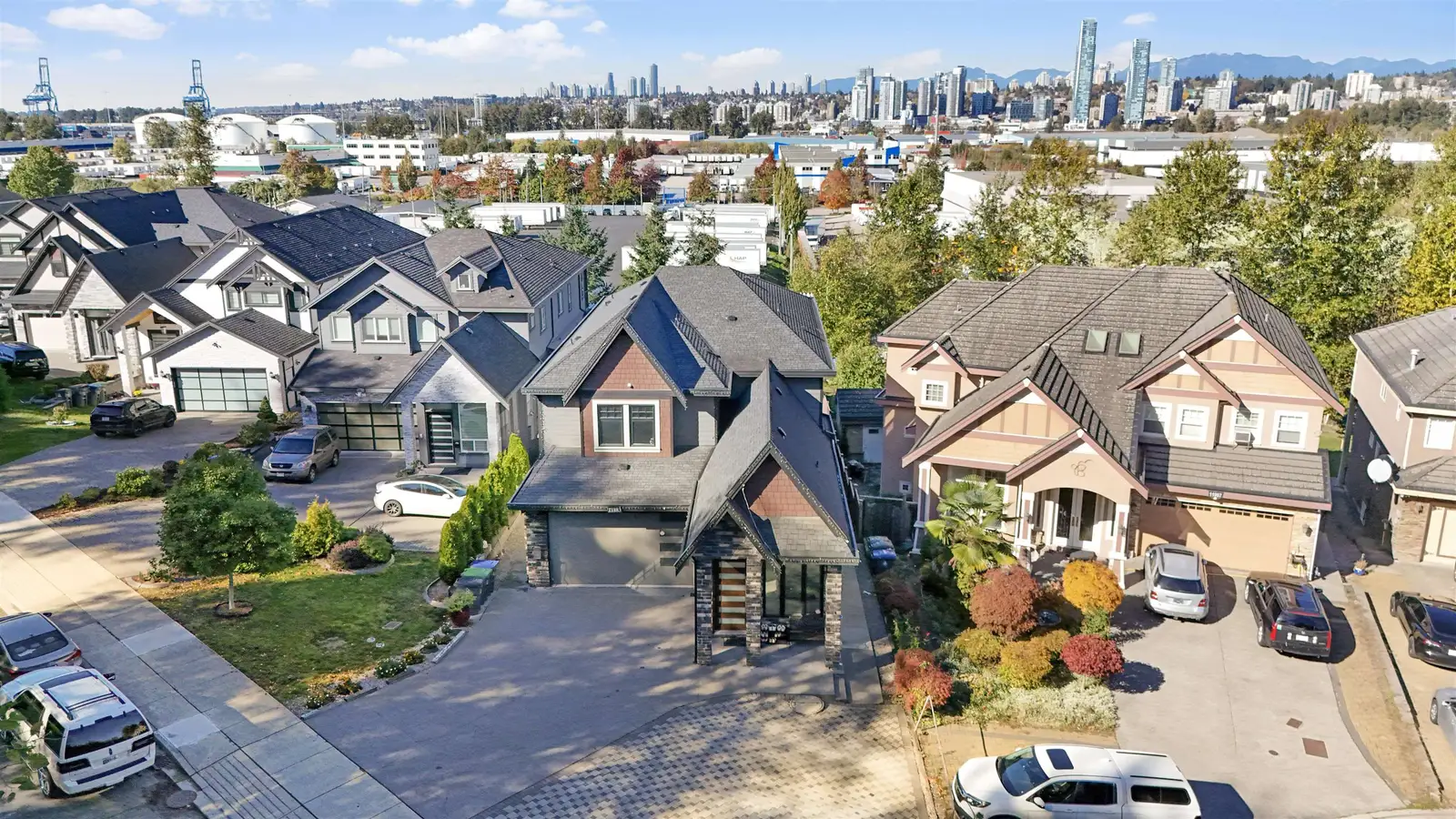 11883 RIVER ROAD, Surrey BC V3V 2V9