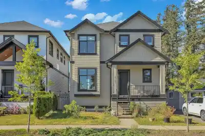 15785 CRANLEY DRIVE, Surrey BC V4A 5C3
