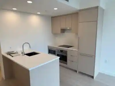 703 13675 107A AVENUE, Surrey BC V3T 0X2
