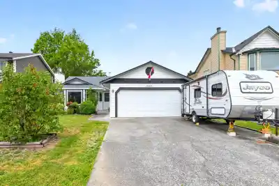 23425 WHIPPOORWILL AVENUE, Maple Ridge BC V2X 9L8