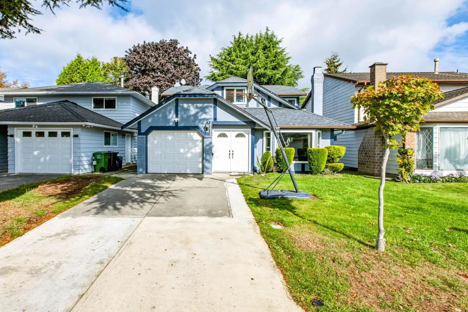 10680 HOLLYMOUNT DRIVE, Richmond BC V7E 4Z2