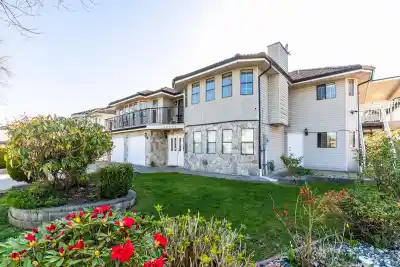 12353 81A AVENUE, Surrey BC V3W 0X8