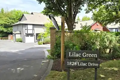 29 1828 LILAC DRIVE, Surrey BC V4A 5C9