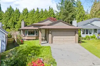 3336 MANNING CRESCENT, North Vancouver BC V7H 2R6