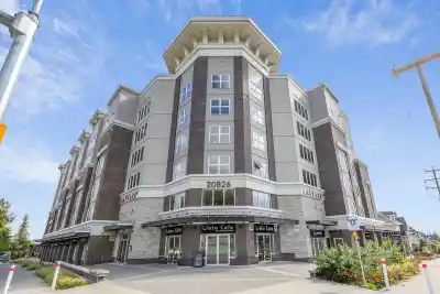 502 20826 72 AVENUE, Langley BC V2Y 1T6
