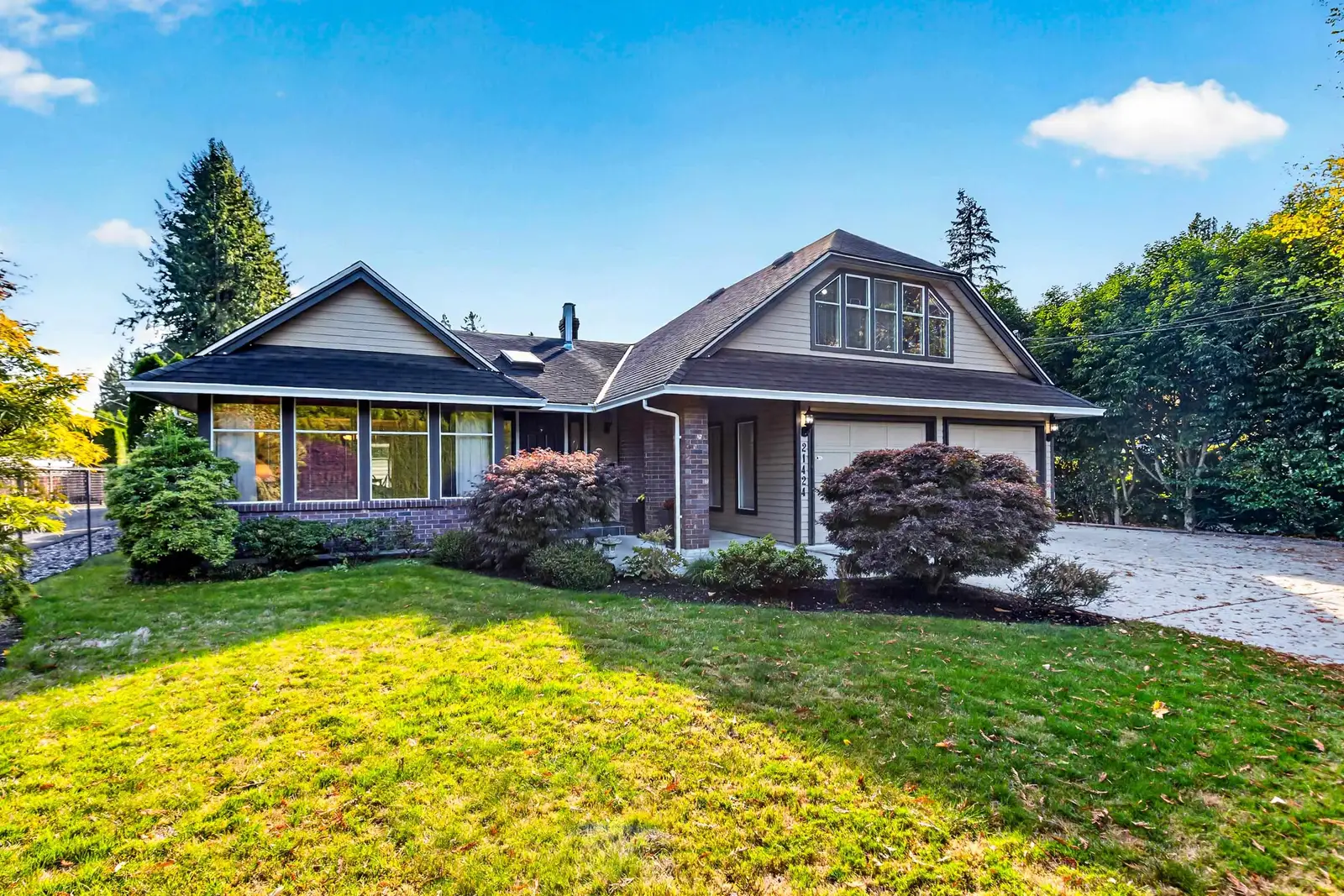 21424 RIVER ROAD, Maple Ridge BC V2X 2B3