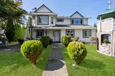 9511 160 STREET, Surrey BC V4N 2N9