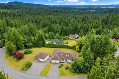 27660 128 AVENUE, Maple Ridge BC V2W 1N5