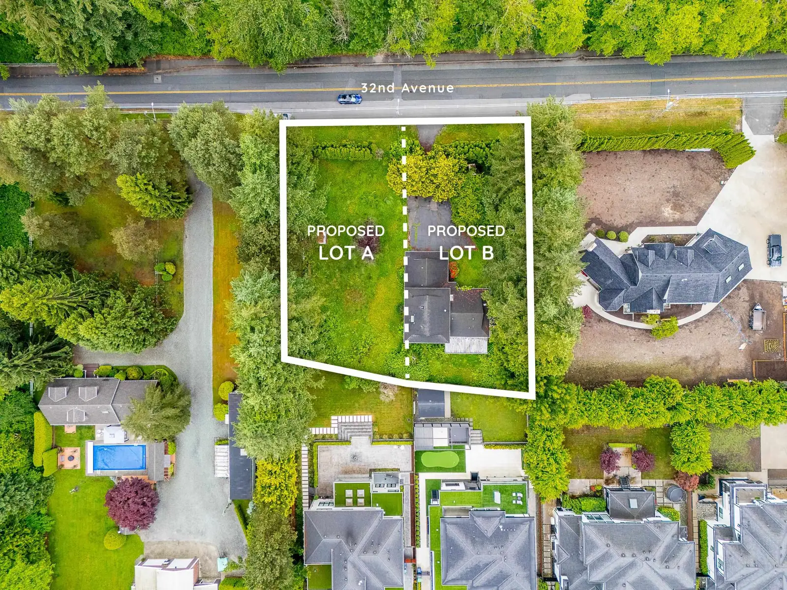 14338 32 AVENUE, Surrey BC V4P 2J5