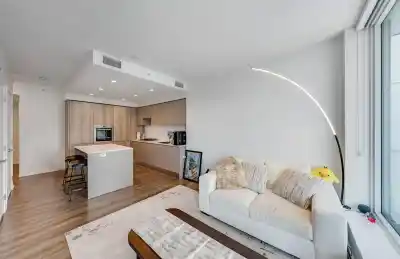 4006 3809 EVERGREEN PLACE, Burnaby BC V3J 0M1