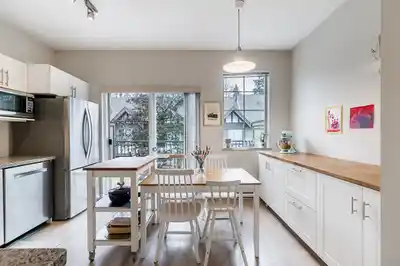 26 8533 CUMBERLAND PLACE, Burnaby BC V3N 5C1
