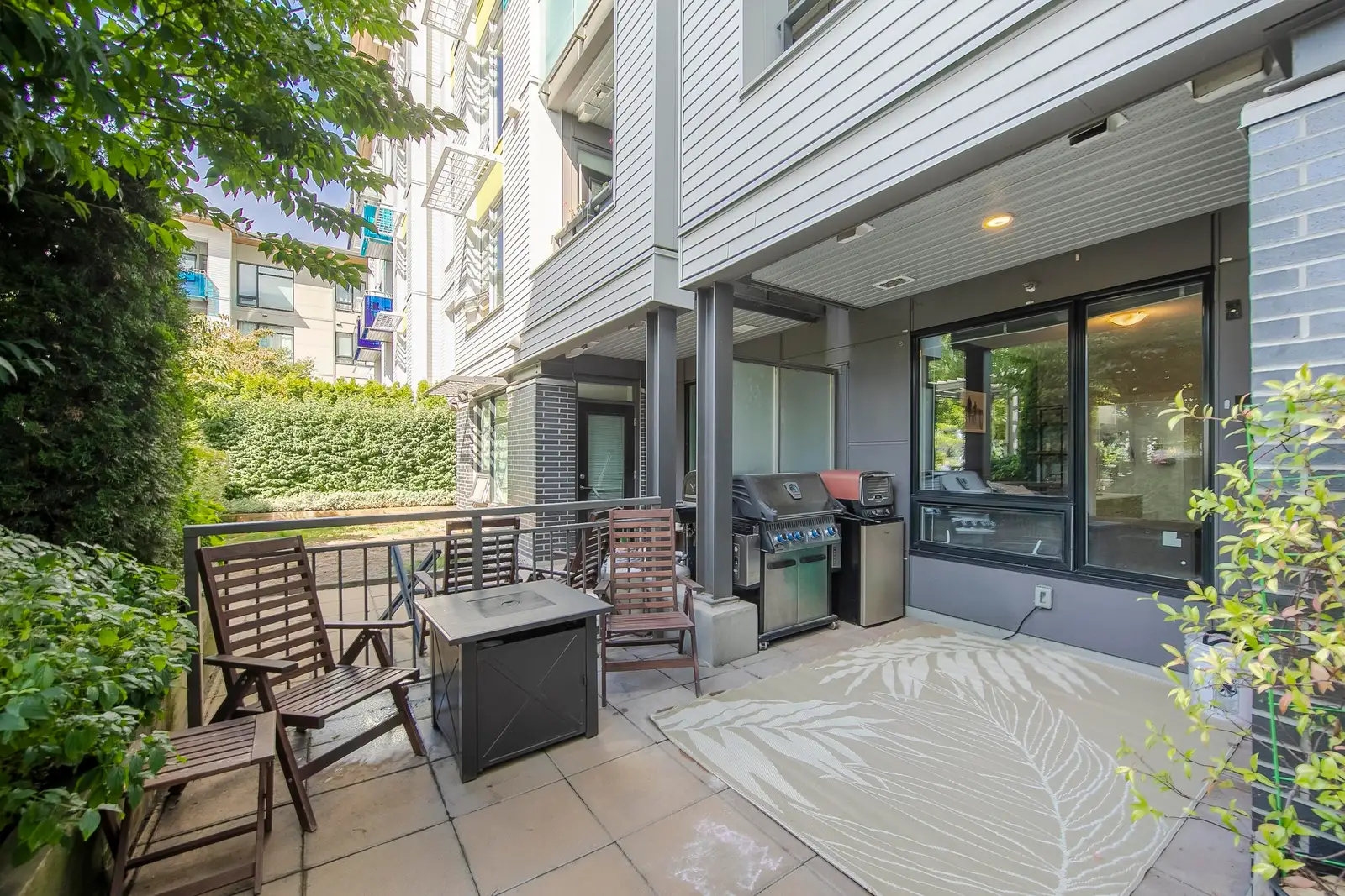 101 3289 RIVERWALK AVENUE, Vancouver BC V5S 0G2