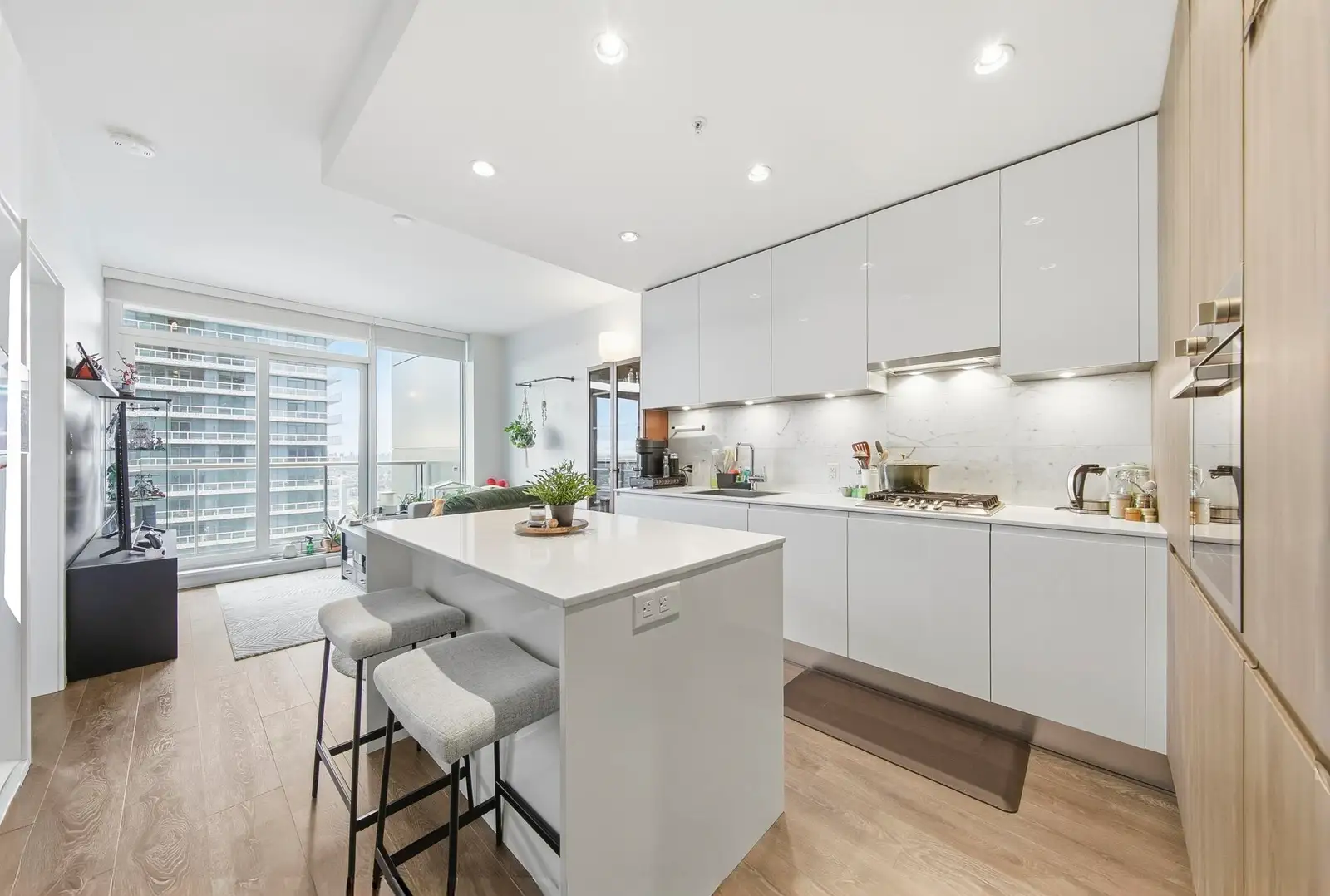 4106 4650 BRENTWOOD BOULEVARD, Burnaby BC V5C 0M3