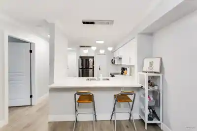 204B 7025 STRIDE AVENUE, Burnaby BC V3N 4Y2