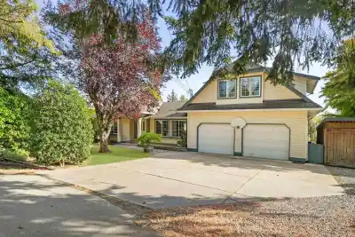 20094 24 AVENUE, Langley BC V2Z 1Z7