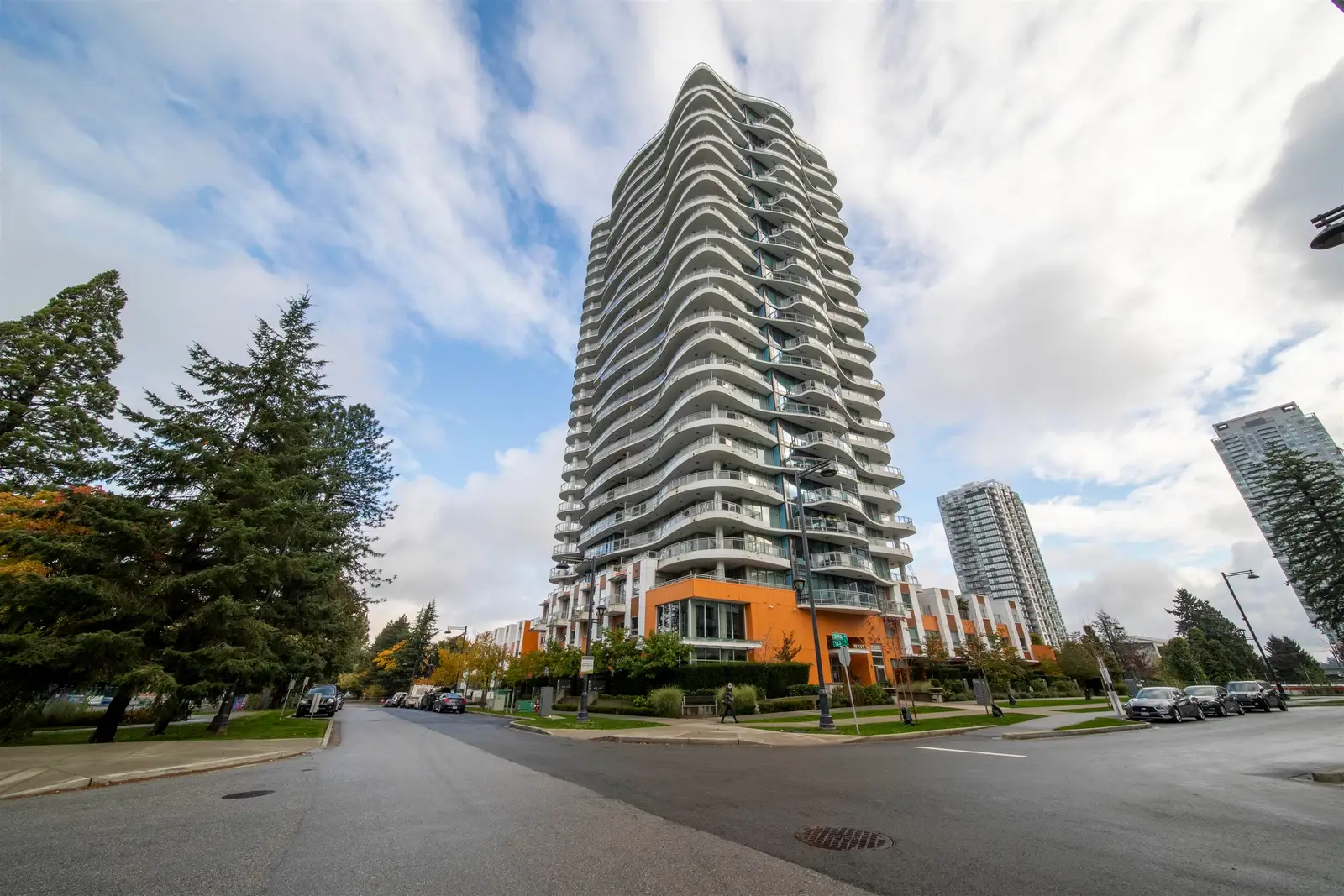 202 13303 103A AVENUE, Surrey BC V3T 0K6