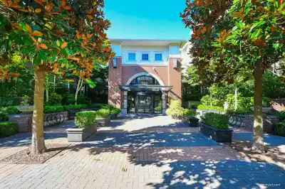 110 9399 ODLIN ROAD, Richmond BC V6X 1C9