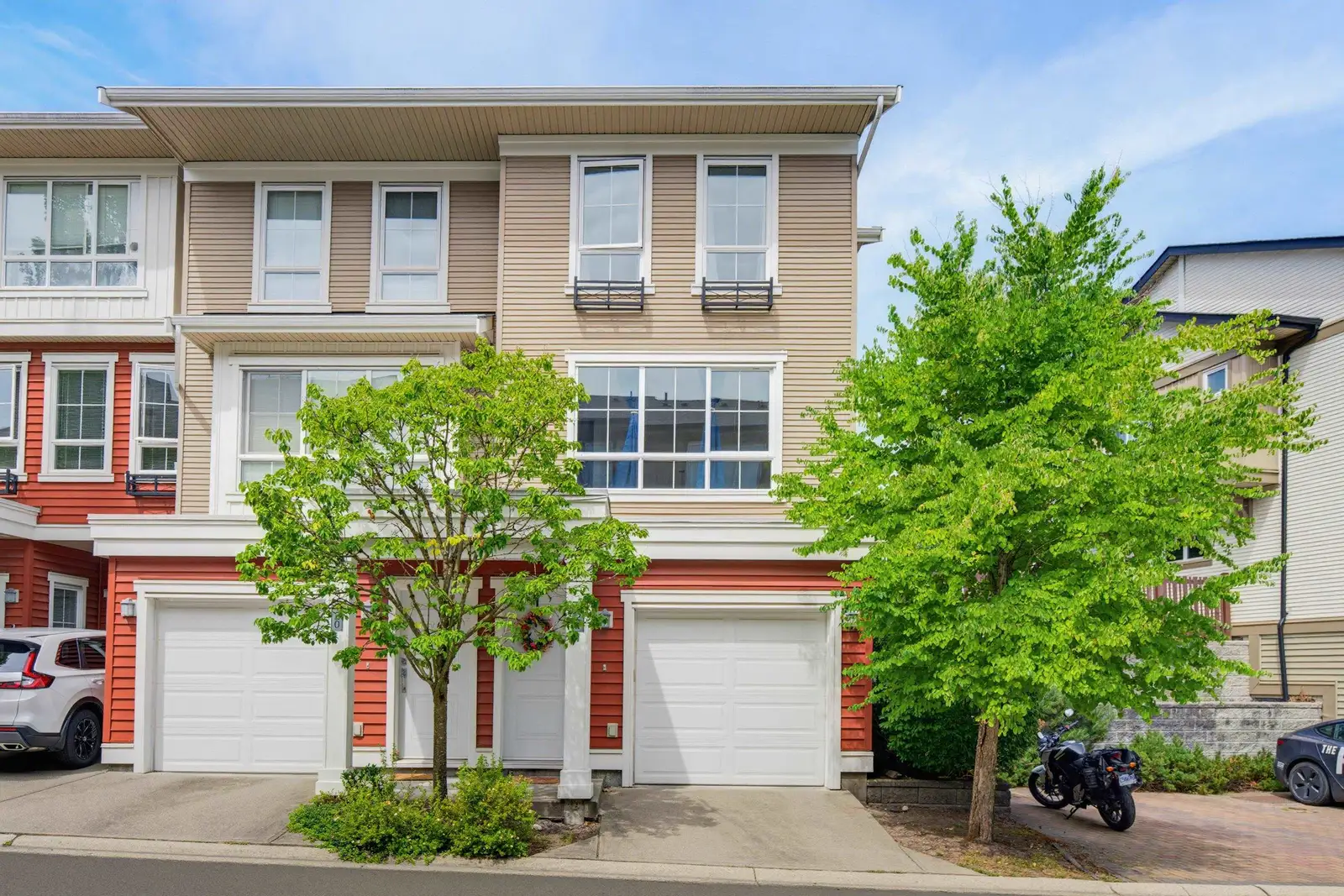 121 19505 68A AVENUE, Surrey BC V4N 6K3