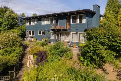 1764 OTTAWA PLACE, West Vancouver BC V7V 2T7