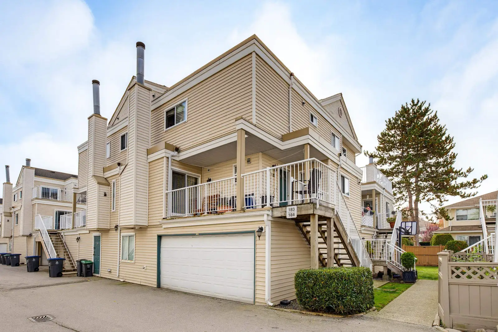 183 10077 156 STREET, Surrey BC V3R 4L6