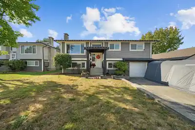 12347 GREENWELL STREET, Maple Ridge BC V2X 7J1