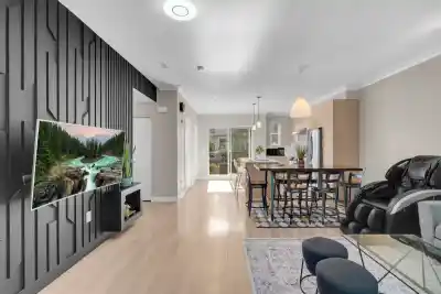 1 12073 62 AVENUE, Surrey BC V3X 0K4