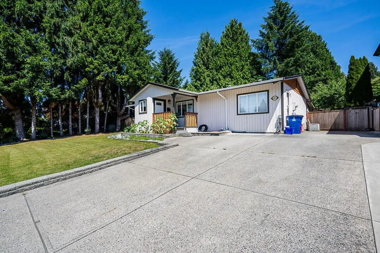 12214 211 STREET, Maple Ridge BC V2X 8C9